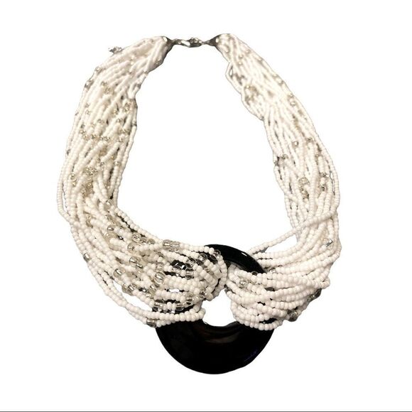 Vintage Chunky Seed Bead Multi Strand White Statement Necklace Black Pendant - Picture 4 of 5